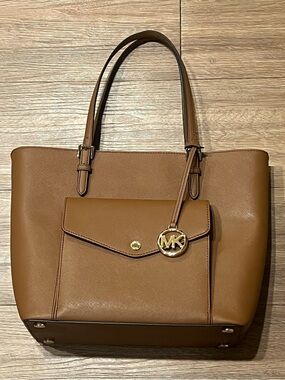 Michael Kors Jet Set Leather Tote with Front Pocket & MK Charm